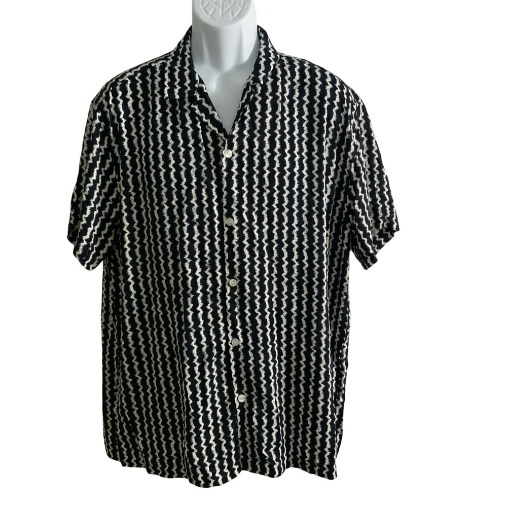 Level Ten Black & White button Front shirt size Large